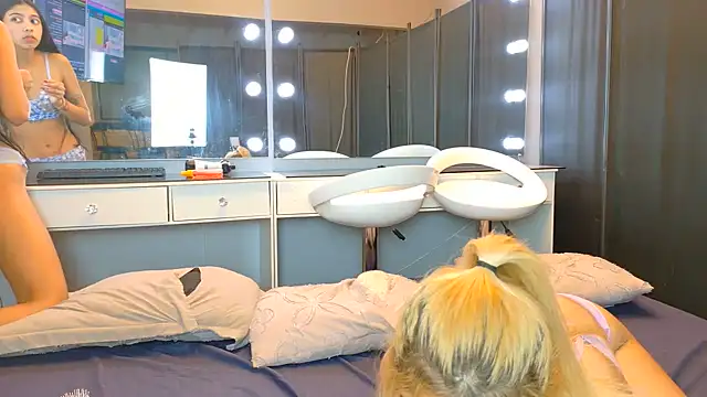gisellemia70 élő XXX-chatje
