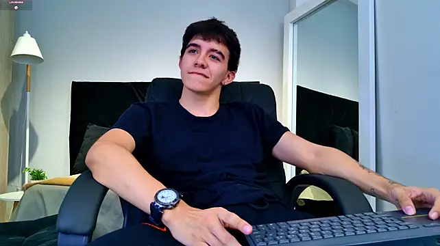 Chatroom XXX en direct de Austinbolt