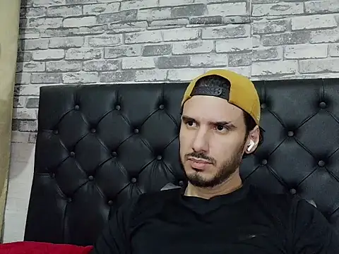 MrTyler667 라이브 XXX 채팅