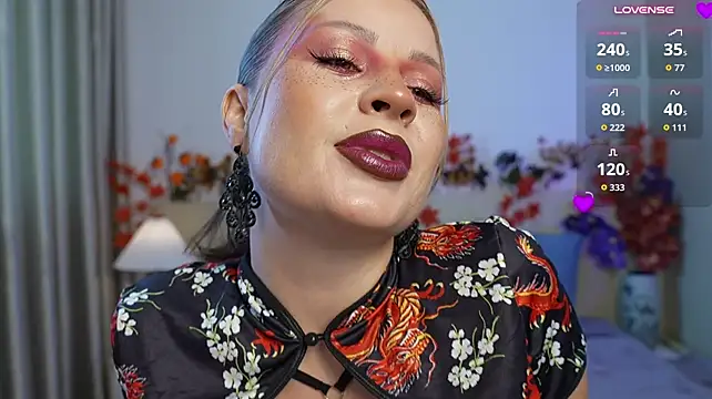 Me-Dea Live XXX-Chat