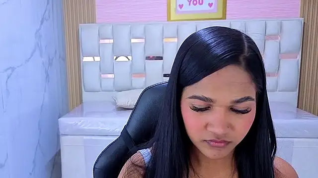 แชท XXX สดของ JadeRose_s