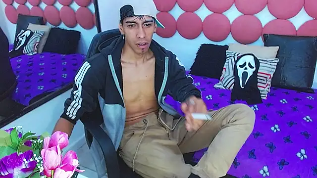 צ'אט XXX בשידור חי של Drake_Jack