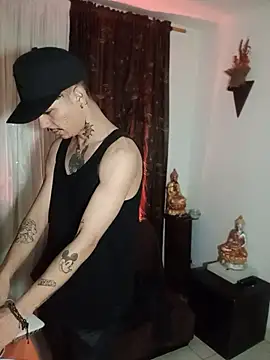 HannibalLester Chat XXX live
