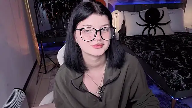 دردشة MileyRood الجنسية المباشرة