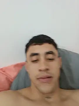 Cris-h Live XXX-Chat