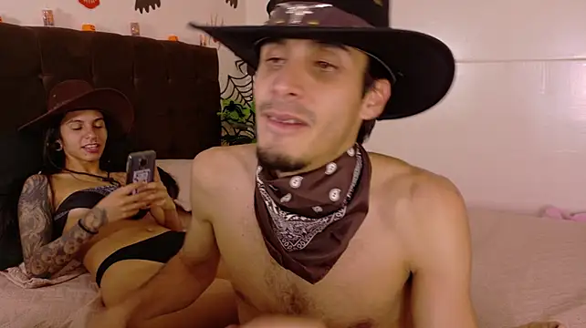 Rarastatee Live XXX Chat