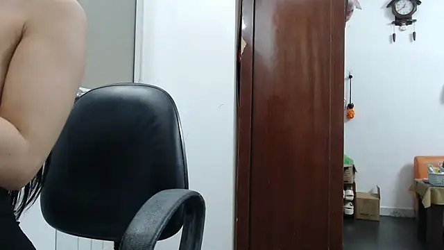 Chatroom XXX en direct de youngmin_09