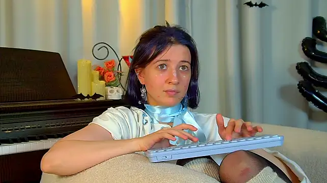 AnneAvelin Chat XXX in diretta