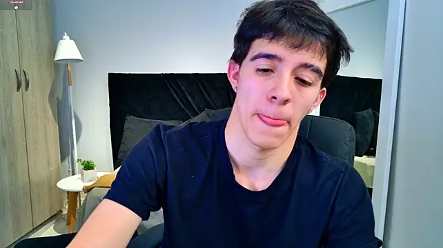 Chatroom XXX en direct de Austinbolt