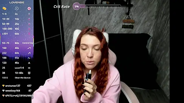 Reginasmilee Adlı Modelin Canlı XXX Sohbeti