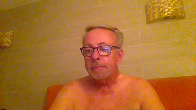 Chat +18 de tuggy59 ao vivo
