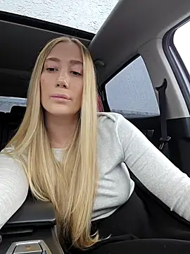 Chat XXX en directo de SvetLive