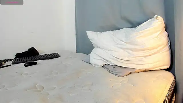 BlueJaguarAndy Chat XXX live