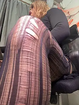 Melania_ferr Adlı Modelin Canlı XXX Sohbeti