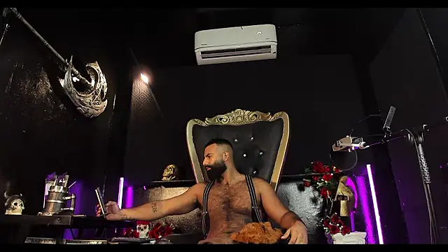 Chat +18 de BeardAndrew ao vivo