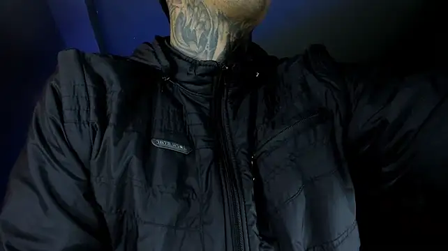 Travisttanner28 Live XXX Chat