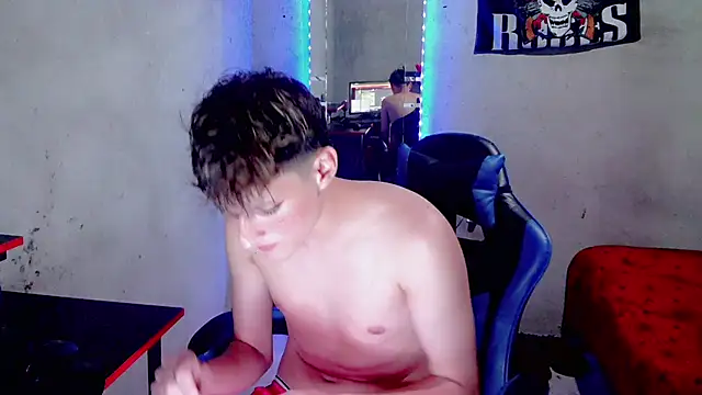 Jason_Toddhot Chat XXX in diretta