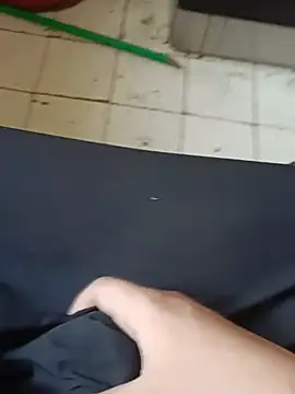 ConvoyedSubgroup Webcam show