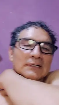 Chat +18 de modelodebarro ao vivo