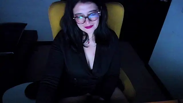 adriana71's Live XXX Chat