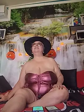 QueenPammy1 Chat XXX in diretta