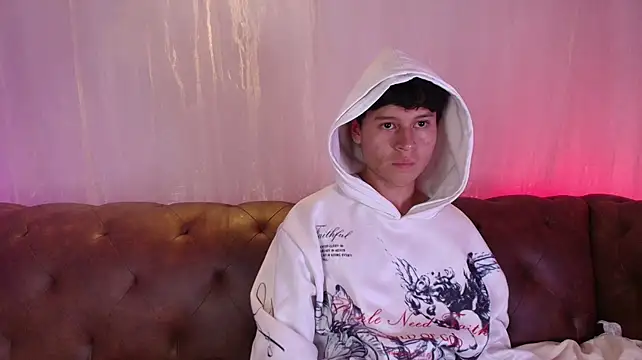 Joe_dark18 élő XXX-chatje