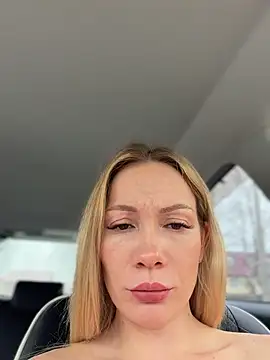 LavenderHot Live XXX Chat