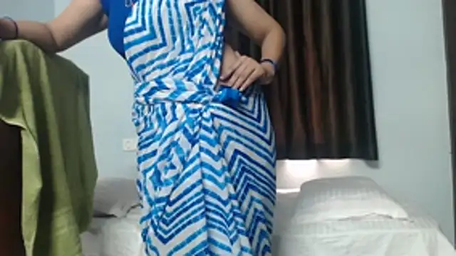 sunitha-3 Chat XXX in diretta