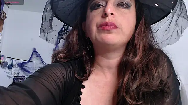Haizea's Live XXX Chat