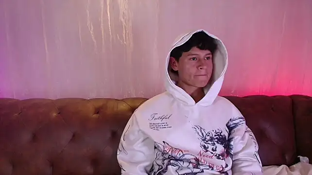 Czat XXX na żywo – Joe_dark18