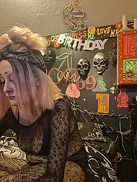 Splash_Queen420 XXX чат на живо