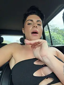 LukeLouHarvey Live XXX-chat