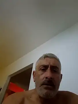 DildoG45 Live XXX-Chat