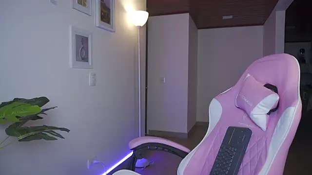 Alana_adaa 现场XXX聊天