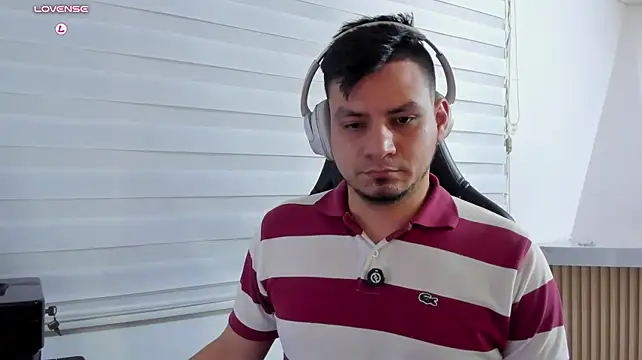 Chat XXX en directo de Rick_Adams