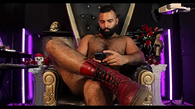 BeardAndrew: онлайн-секс-чат