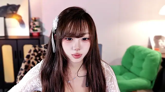 دردشة Dolly__Baby الجنسية المباشرة