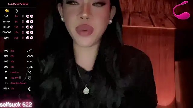 Chat +18 de madam_agnes1 ao vivo