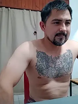 Bradd_32 Chat XXX in diretta
