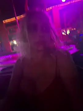 LuluLove6969 Live XXX-chat