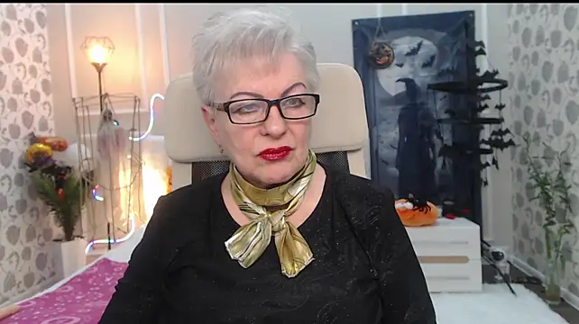 KayleSmoll Chat XXX in diretta