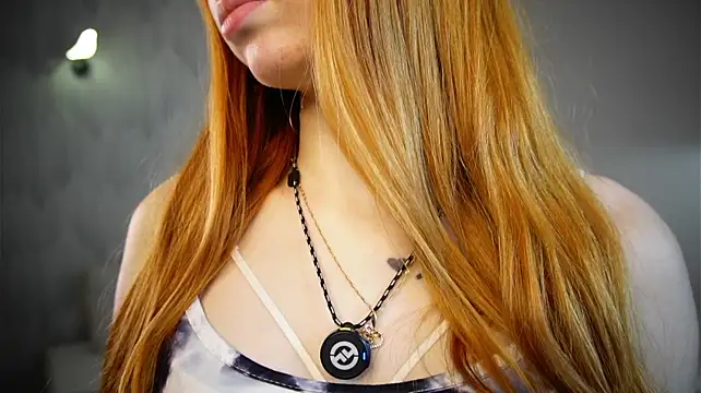 IvetteDamewood Live XXX-Chat