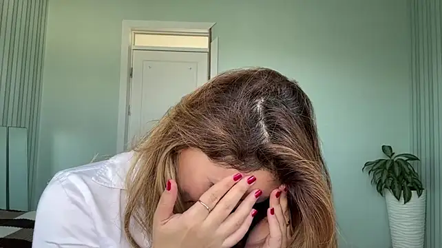 Онлайн чат XXX SayraPie