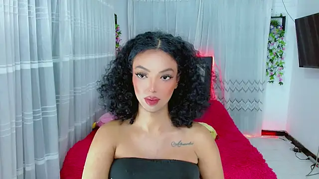 Chat XXX en directo de Tanedra_collings