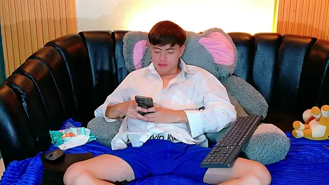 Brian_Montes – Live XXX-chat