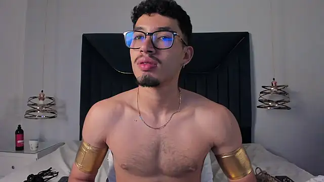 צ'אט XXX בשידור חי של Jaxon_Carter