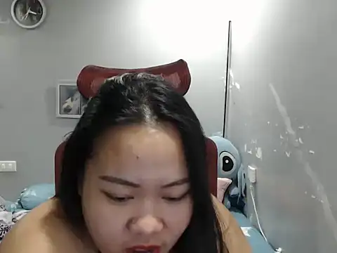 BubbleButtPinay's Live XXX Chat