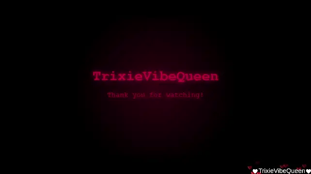 Chatroom XXX en direct de TrixieVibeQueen