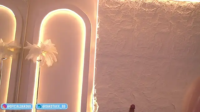 Dakota_Lee Adlı Modelin Canlı XXX Sohbeti