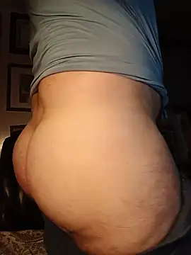 Dickbetweencheeks' Live XXX Chat